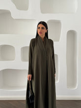 Lama in Olive