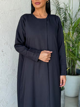 Afra in Black