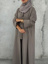 Haya in Taupe