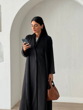 Layered Linen Abaya Black