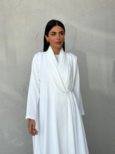 Layla in White