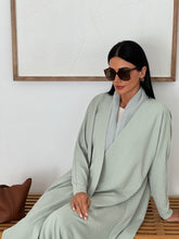 Cozy Pleated Abaya Mint