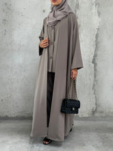Haya in Taupe