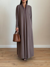 Cozy Pleated Abaya Brown