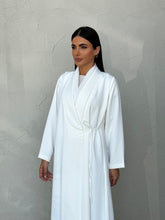 Layla in White