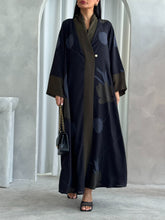 Jana in Black Olive
