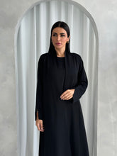 Mahra in Black