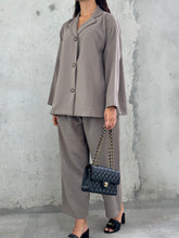 Haya in Taupe