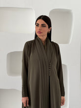 Lama in Olive