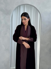 Aisha in Maroon