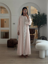 Lamis in Pink