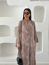 Hamda in Beige