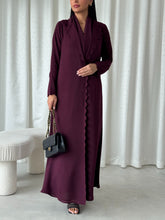 Amna in Purple