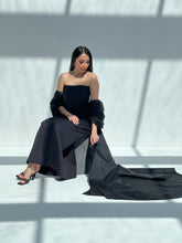 Show-stopper Black